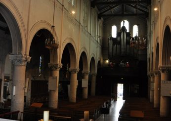 Intérieur église Saint Leu Saint Gilles