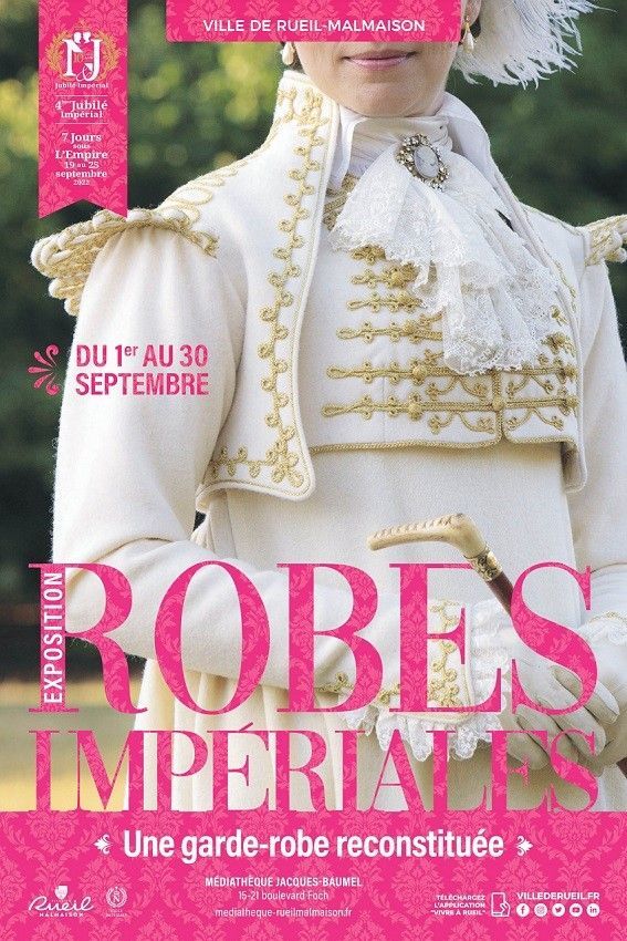 robes-imperiales-mediatheque-tt-width-567-height-850-crop-1-bgcolor-ffffff-lazyload-0